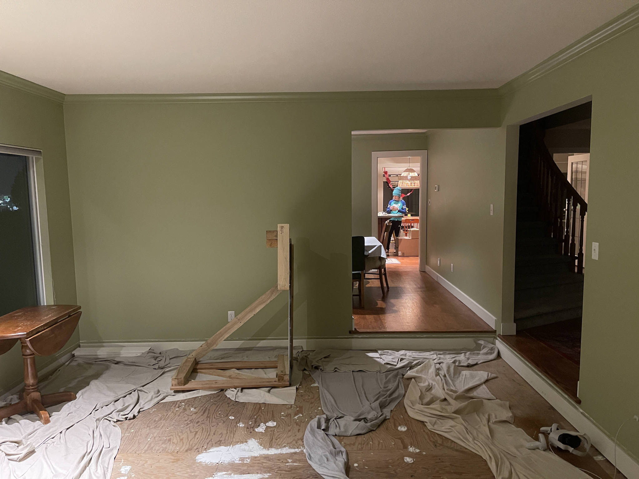 Living room before renovation - Lennox house