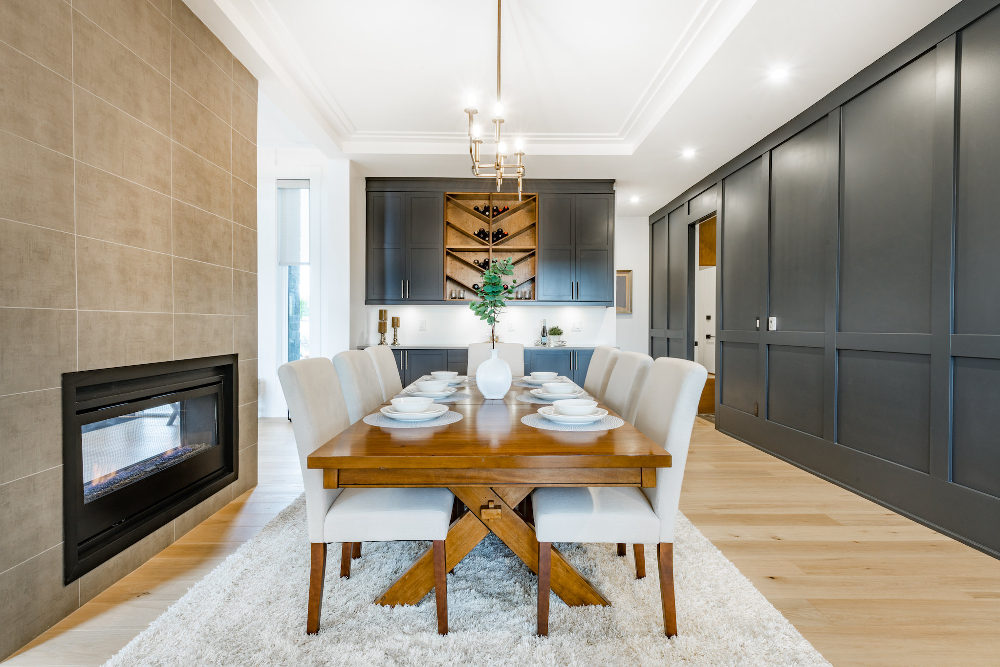 West Coast Contemporary Design Service – Vancouver (North, West and Metro)